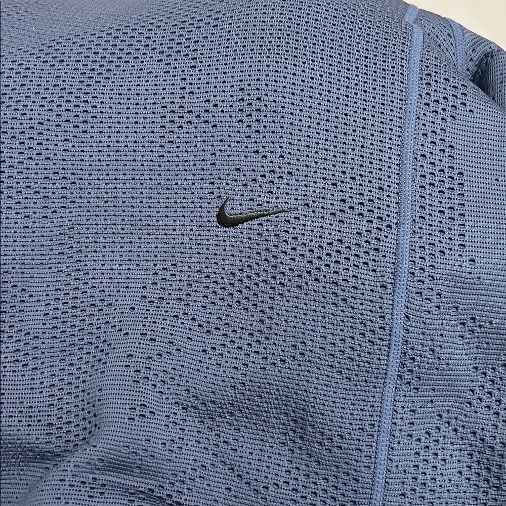 NIKE Therma-FIT ADV A.P.S. Hooded Versatile Top - Picture 5 of 11